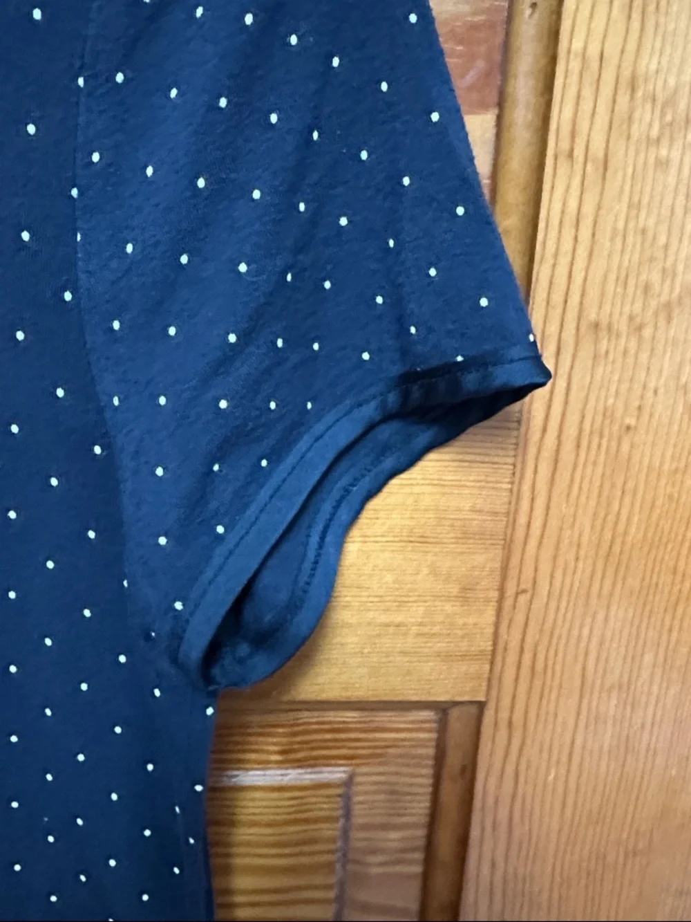 Ann Taylor Navy Blue Short Sleeve Tee with white polka dots. Minor pilling - Picture 3 of 9